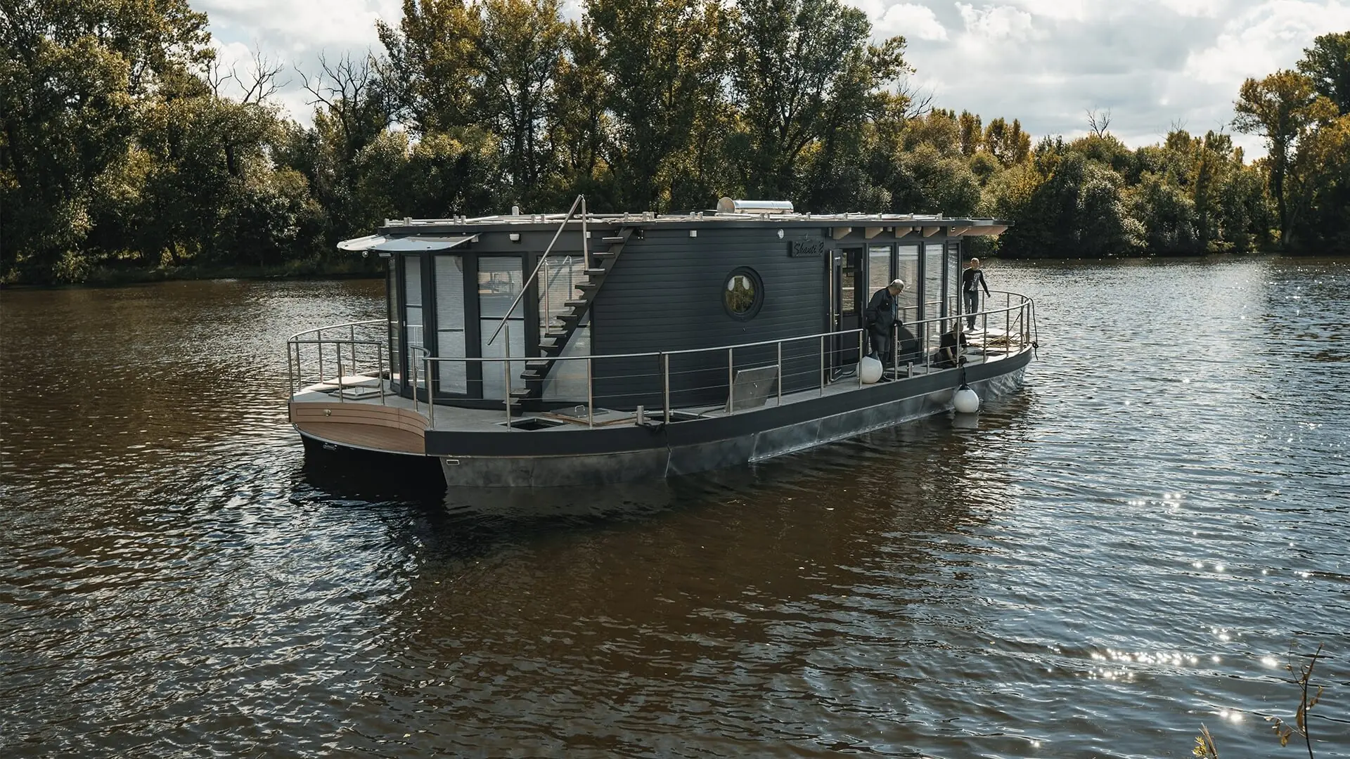 Angepasste schwimmende Häuser
