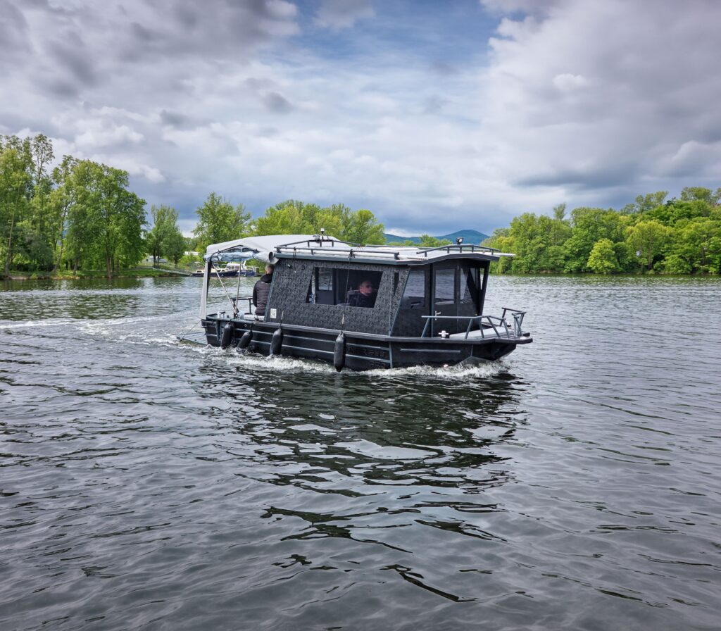 Aluminium Cabin Fishing Boat – HAMMER 599 PRO