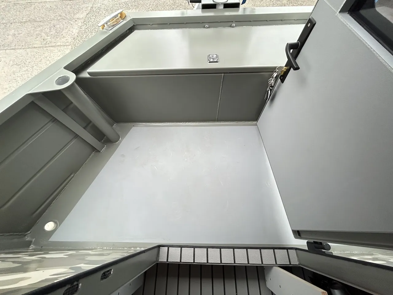 Storage box in the bow