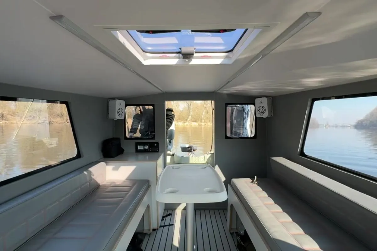 2x Folding beds with storage