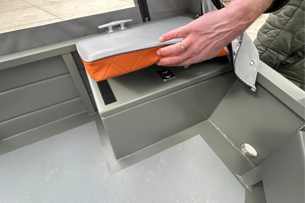 Seat cushions for stern storage box (leatherette)